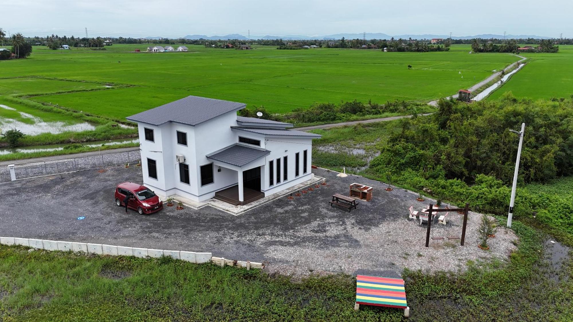 Rhumah Sungai Belati Villa Simpang Empat  Exterior photo